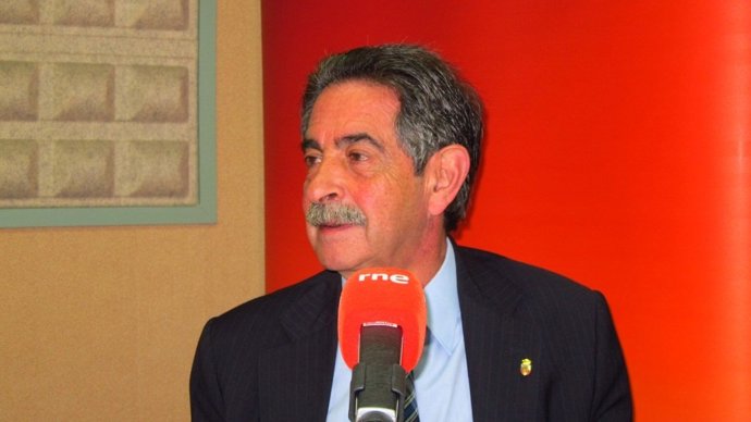 Miguel Ángel Revilla