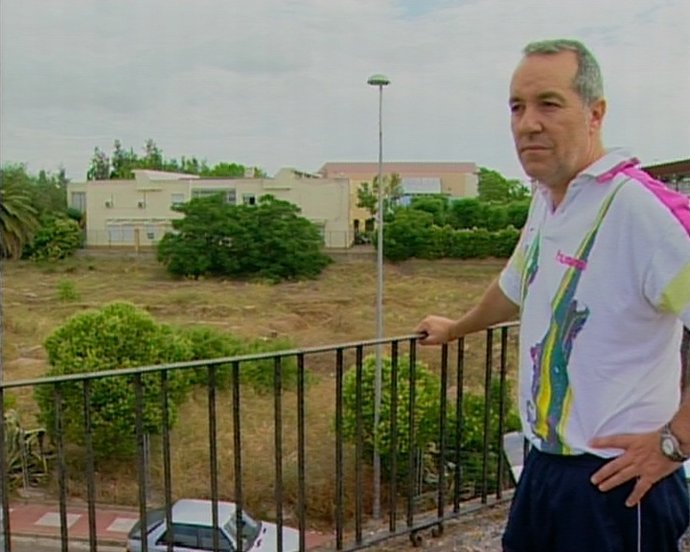 Emeritenses denuncian insalubridad en solar