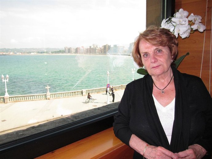 La Alcaldesa De Gijón, Paz Fernández Felgueroso
