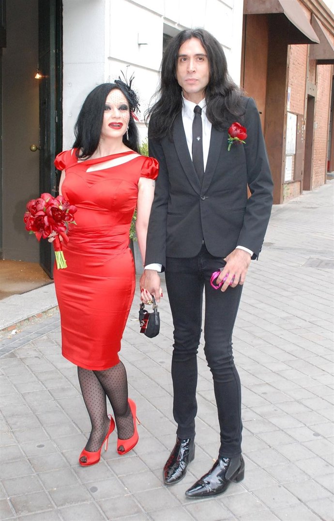 Alaska Y Mario Vaquerizo El Día De Su Boda 