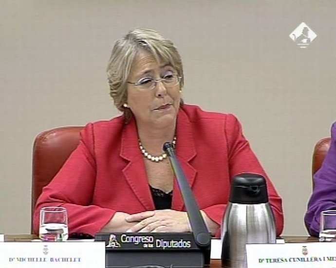 Bachelet:"Las mujeres no son víctimas" 