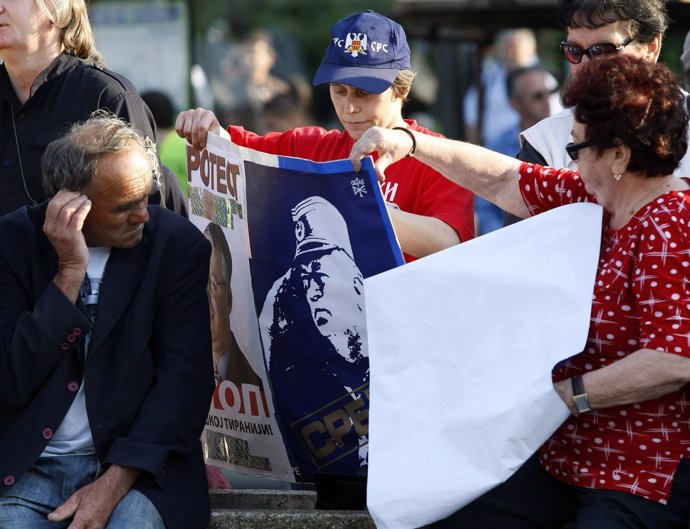 Manifestación De Apoyo A Ratko Mladic