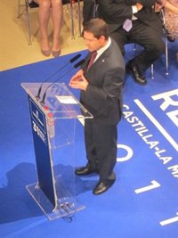 García-Page apela al pacto que está "en el origen" de la CCAA en este "momento de cambio político"