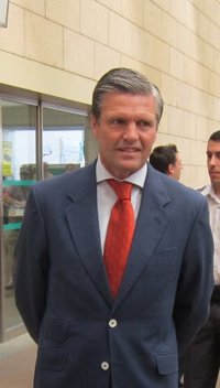 El torero 'Espartaco' espera que Ortega Cano "salga adelante y se recupere pronto"