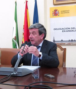 El Delegado Del Gobierno En Andalucía, Luis García Garrido