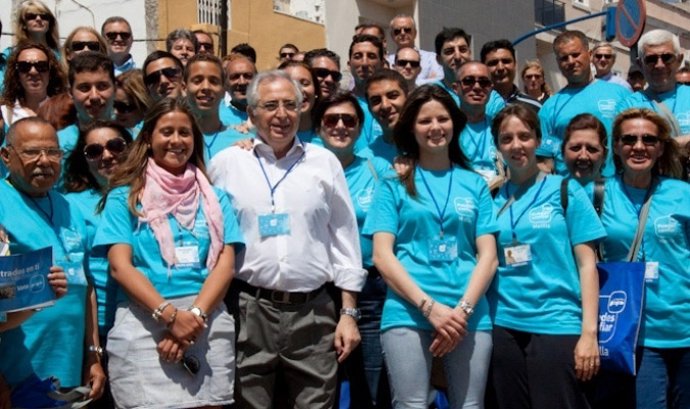 Imbroda, Con Afiliados Del PP