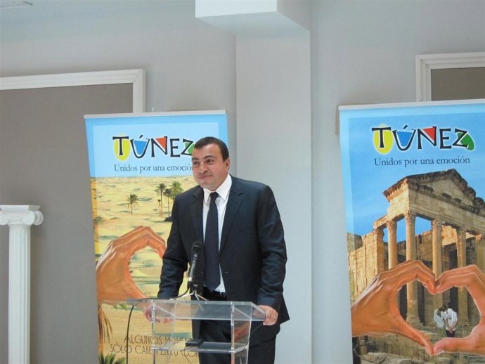 Ministro De Comercio Y Turismo De Túnez