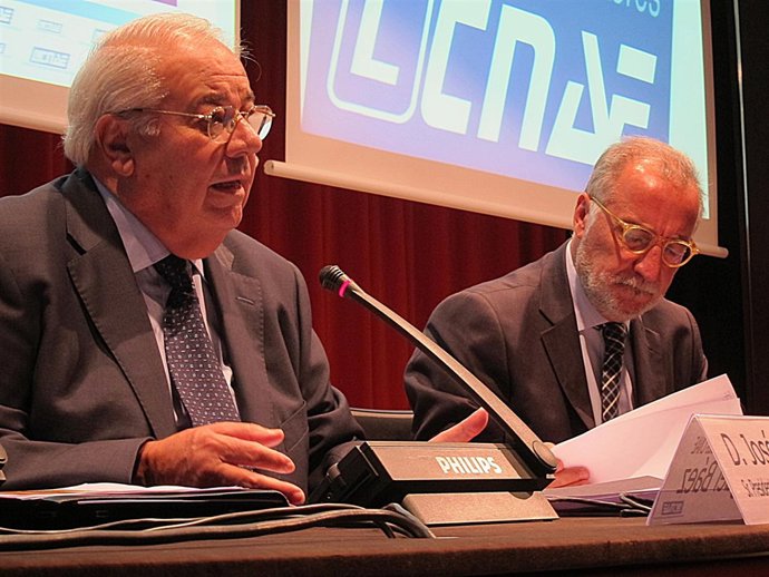 José Miguel Báez Y Pere Navarro