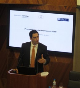 Xavier Gabaix, Premio Bernácer De Economía 2010