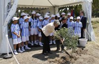 De la Torre dice que agilizará el proyecto del jeque, pero subraya que es necesario que presente los documentos
