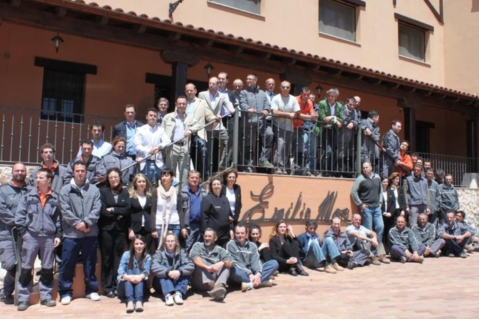 Empleados De Emilio Moro Y Cepa 21.