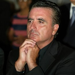 José Ortega Cano Rezando