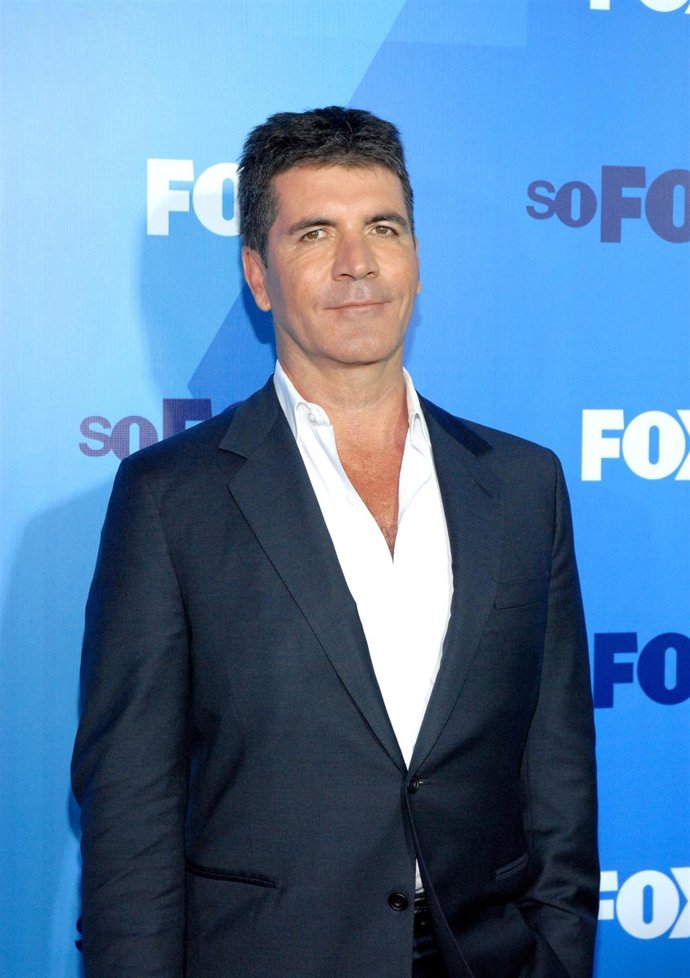 Posado De Simon Cowell 