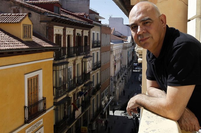 Juan Dolores Caballero, Director De Teatro Del Velador