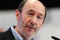Rubalcaba se reunió con Mas y Duran para encarrilar la legislatura