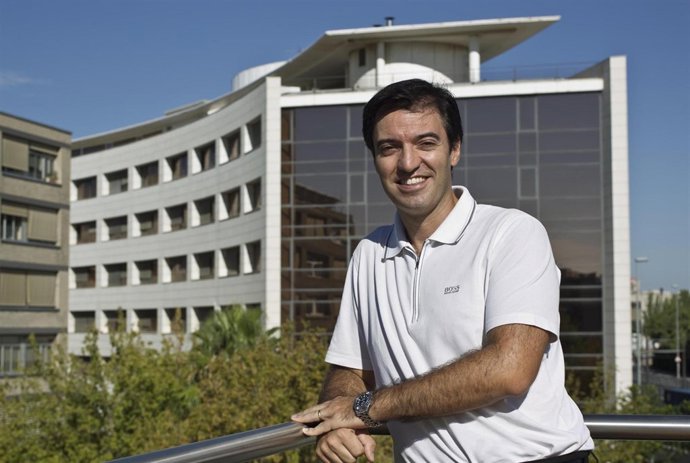 Investigador De La UV Premiado, Miguel Ángel Aloy