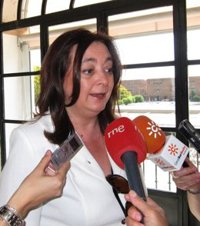 Moreno recuerda a Arenas que Rajoy no dimitió como vicepresidente hasta ser "nominado, elegido y designado"