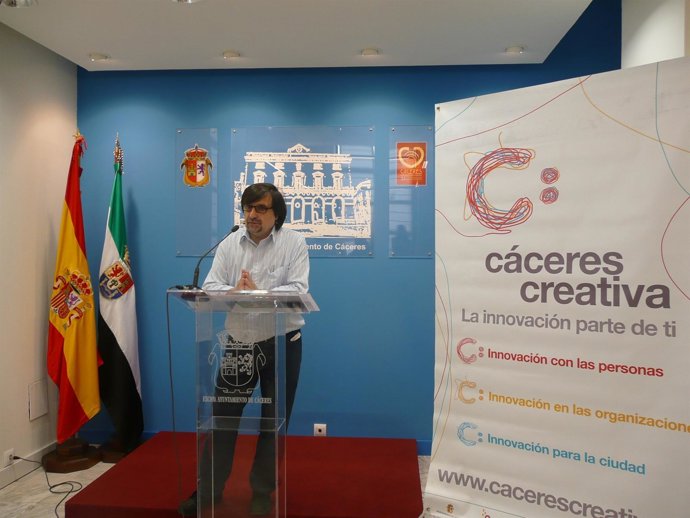 El Concejal Francisco Torres