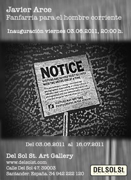 Cartel De La Exposición 'Fanfarria Para El Hombre Corriente'