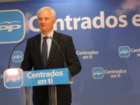 Suárez (PP) recuerda a Belloch que mantiene el 'Pacto por Zaragoza' como alternativa al tripartito