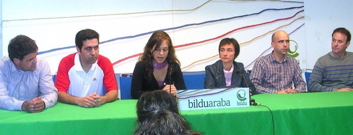 Rueda De Prensa De Bildu Álava.