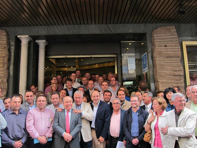 Arenas Con Candidatos A Alcaldes Del PP En Granada
