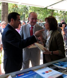 Remedios Martel, Francisco De La Torre, Y Miguel Briones En La Feria Del Libro 