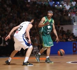 Fitch, En Un Partido Del Unicaja 