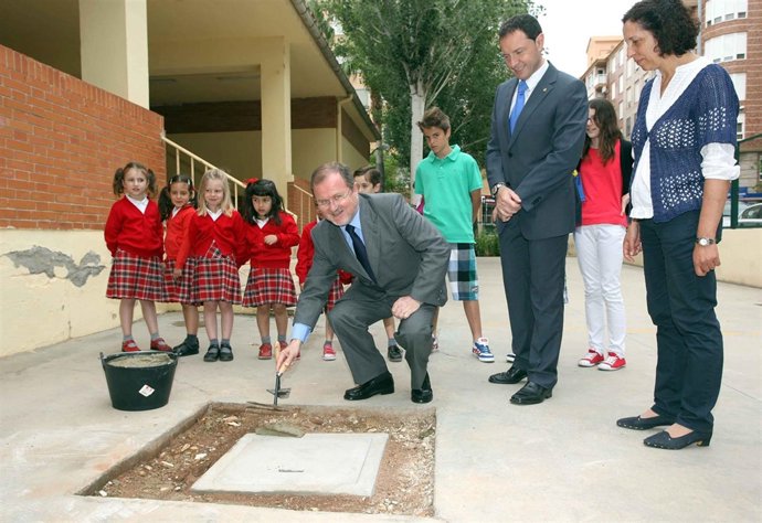 Font De Mora Visita Diversas Infraestructuras Educativas En Vila-Real