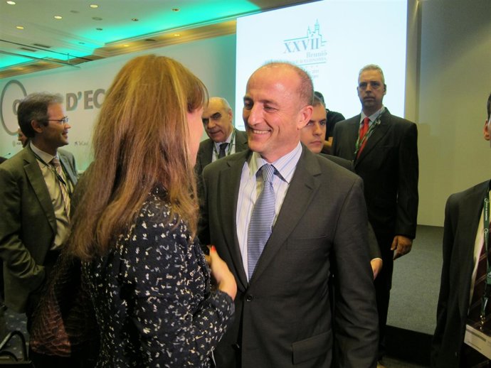 El Ministro De Industria, Miguel Sebastián