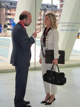 Cristina Garmendia, A La Derecha