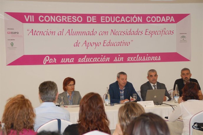 El Consejero En La Inauguración