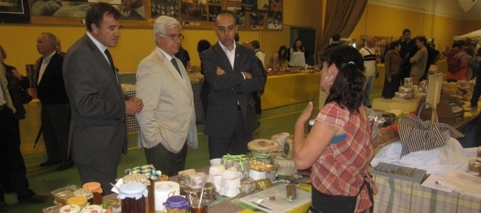 Gonzalo Arguilé Inaugura La 22 Edición De La Fira De Sant Medardo De Benabarre