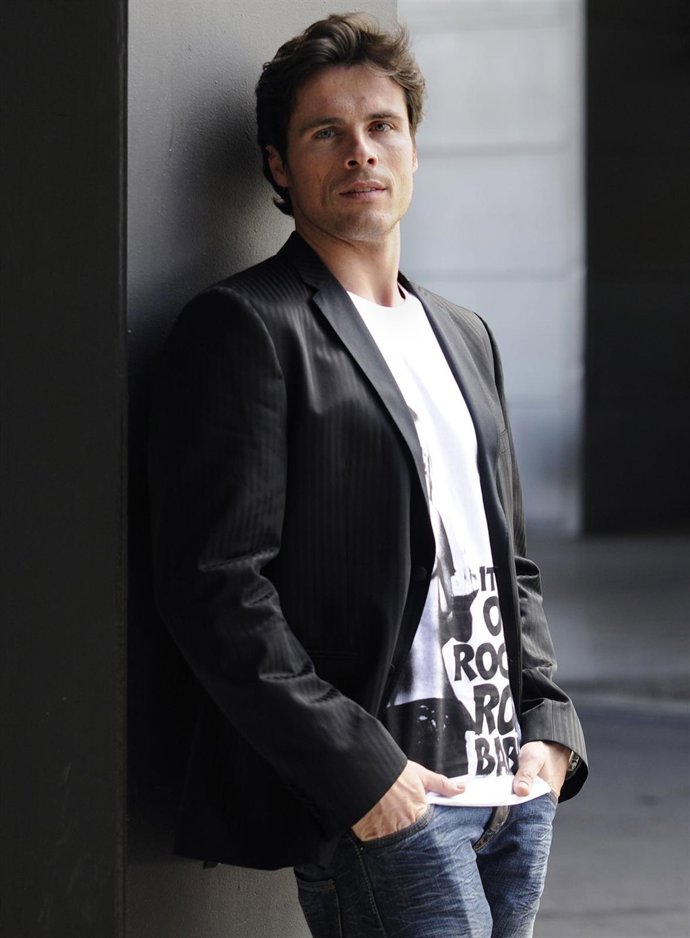 Posado Del Actor Octavi Pujades