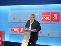 El PSOE extremeño espera que el PSD de Portugal piense "cuidadosamente" la continuidad del proyecto del AVE