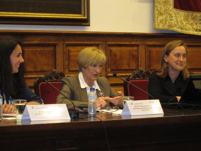 Miriam Cueto, Raz Rendueles Y Ana María Fernández
