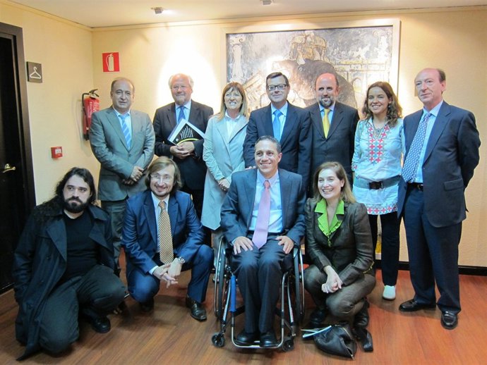 Comité De Apoyo A La Imagen Social De Las Personas Con Discapacidad En Los Medio