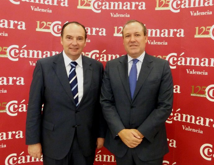 Terciado Y Morata, Con Motivo De Su Coneferencia En La Escuela De Negocios