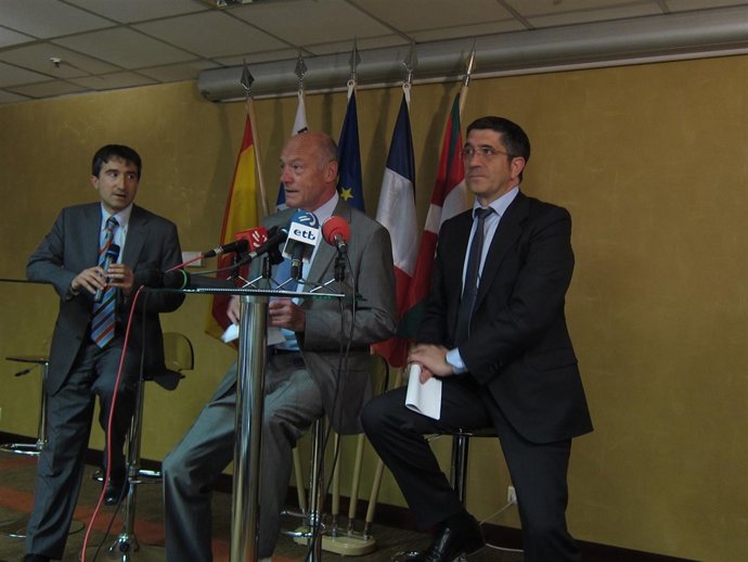 Patxi López Y Alain Rousset