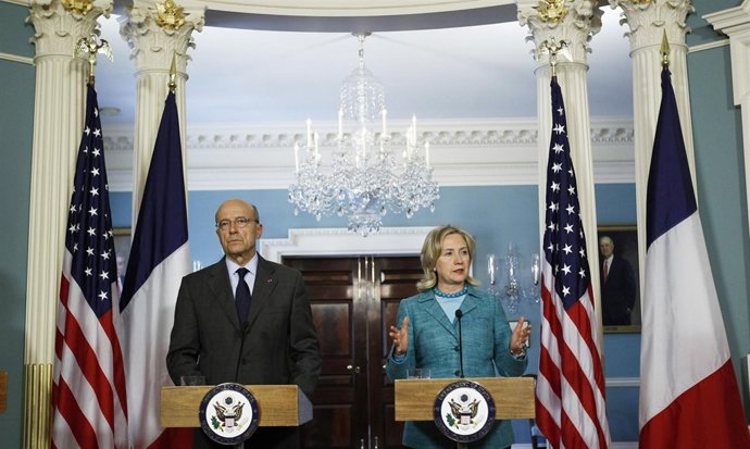 Hillary Clinton Y Allain Juppé Quieren Relanzar La Paz En Oriente Próximo