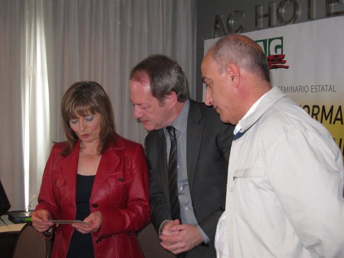 Representantes De COAG Con Aurelio Martín