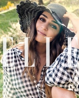 Olivia Molina En Un Reportaje De La Revista 'Elle'