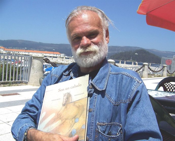 El Escritor Gonzalo Moure