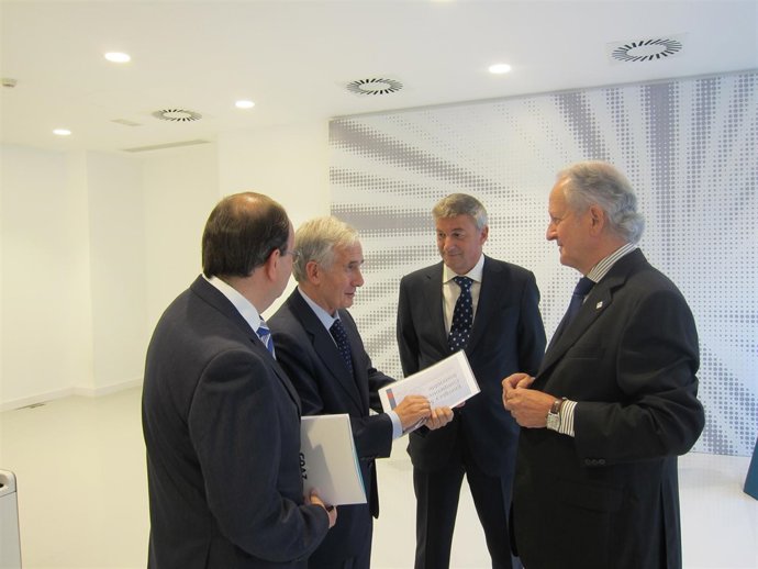 José Luis San Pedro, José Antonio Garrido Y Juan  María Atutxa