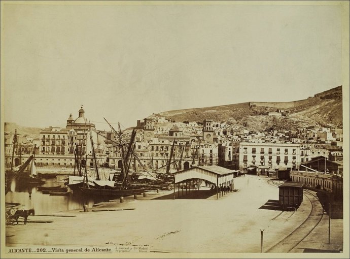 Vista General De Alicante. Autor Jean Laurent