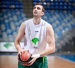 Nedzad Sinanovic, Pívot Del Unicaja