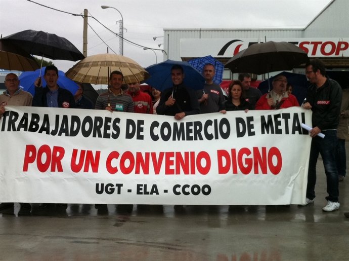 Concentración De Trabajadores De Comercio De Metal.