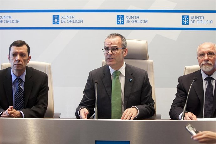 O conselleiro de Educación e Ordenación Universitaria, Xesús Vázquez Abad, prese