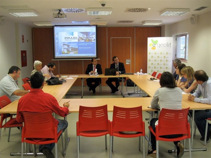 Presentación De La Línea De Incentivos Innplanta Celebrada En Geolit.