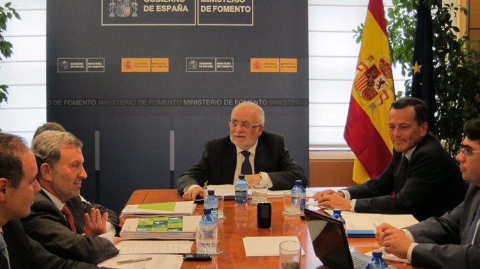 Reunión Morlán Y Hernández Sobre El AVE (7 De Junio 2011)